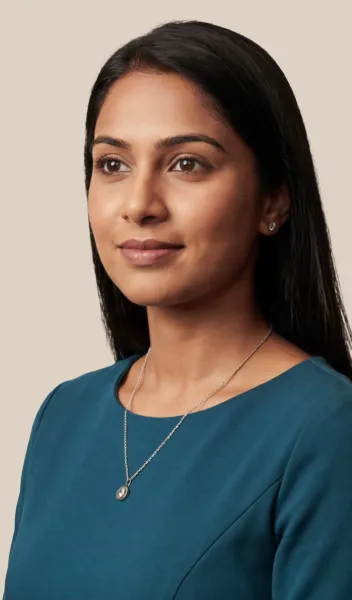 Alisha, AI presenter for corporate training video